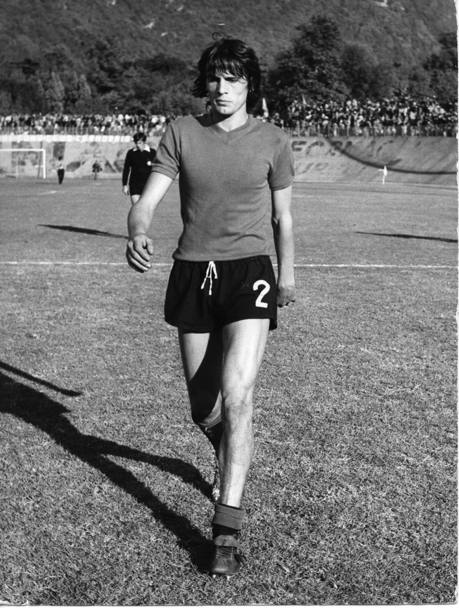 Un giovanissimo Marco Tardelli con la maglia del Como negli anni 74 e 75. In precedenza aveva militato nel Pisa.